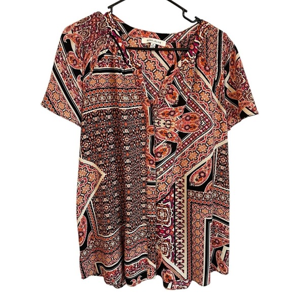 Rose & Olive Womens Size 1X Short Sleeve Paisley Button Blouse Top Black Pink - Picture 1 of 7